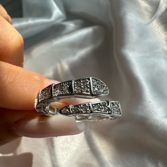 Serpenti Viper Silver Snake Crystal Ring - Picture 7 of 9